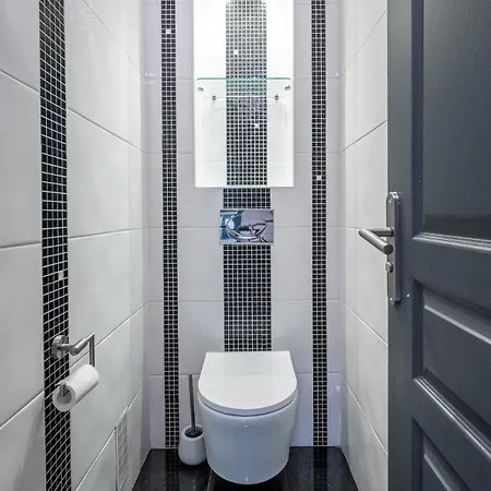 アパート One-bedroom In Juan-les-pins *